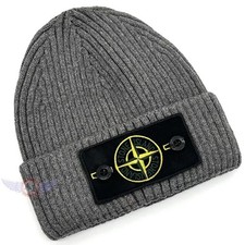 Stone Island Beanie con toppa